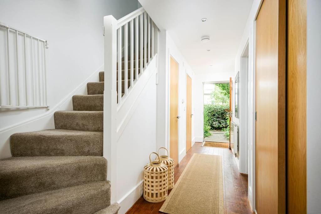 Roseberry Cottage - Lower Mill Estate Somerford Keynes Exterior photo